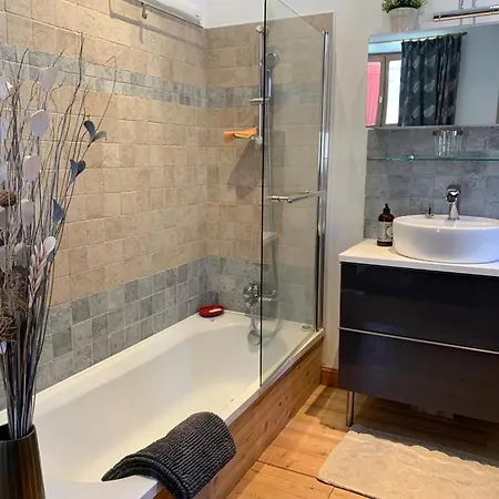 Magnifique 6 Couchages Dans Historique Apartment