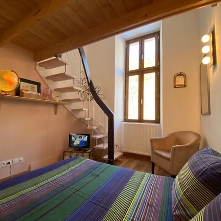 Magnifique 6 Couchages Dans Historique Jausiers